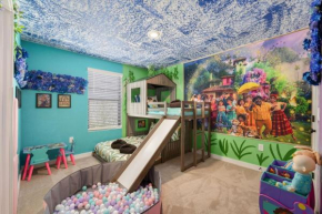 3MI from Disney- Modern 3BD 3BA + Grill
